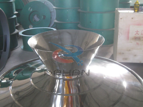 振動篩分機(jī)料口